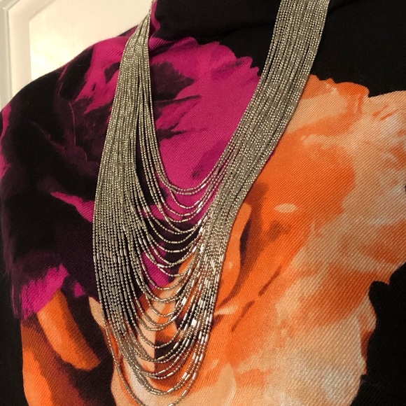 NWT Multi-Row Italian Waterfall Necklace in Silvertone. - Picture 5 of 16